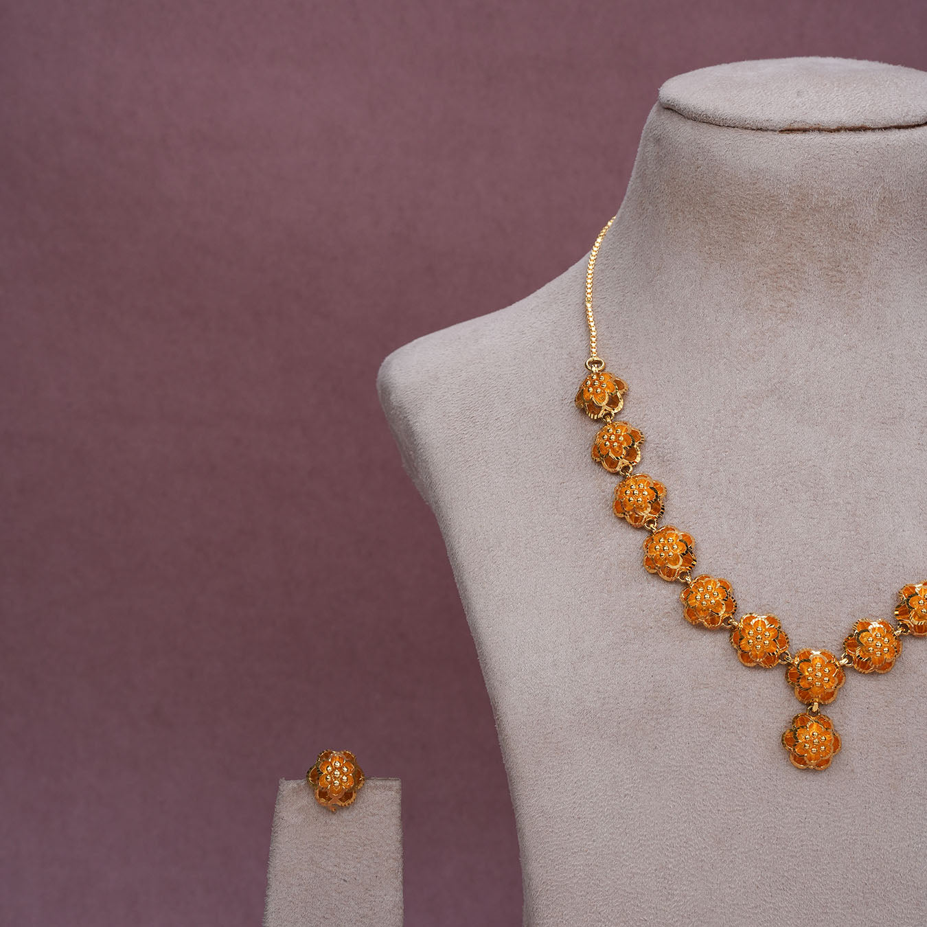 Golden Necklace with Stud [ Short ] RPGNSS2-014